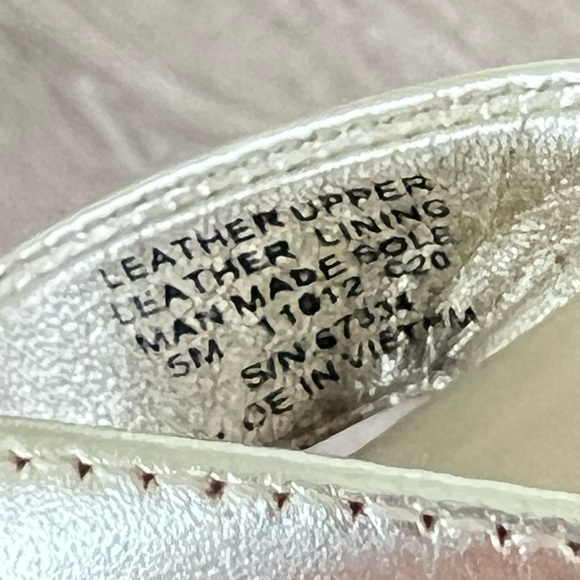 Tory Burch Benton Metallic Leather Thong Flip Flop Sandals 5M Spark Gold - Picture 9 of 12